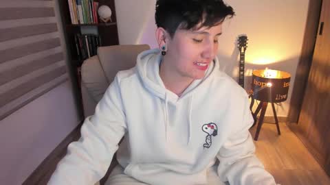 VALENTINA Luna  online show from February 24, 6:27 am