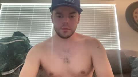 Snapshot of mustardmoose chatting on October 25, 10:26 pm MustardMoose online show from October 25, 10:26 pm