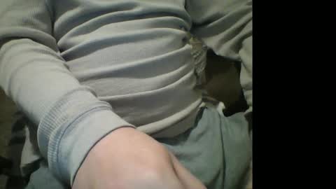Snapshot of muzicdaddy4200 chatting on February 5, 8:08 am SubDaddy420 online show from February 5, 8:08 am