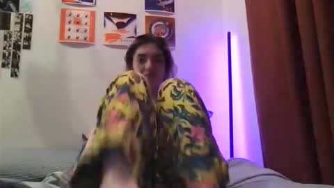 Lily online show from February 17, 4:42 am