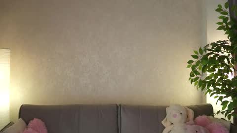 Snapshot of my_little_pollly chatting on March 17, 1:25 pm Polly online show from March 17, 1:25 pm