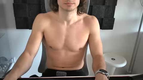 Snapshot of my_lovely_body chatting on March 21, 11:37 am my_lovely_body online show from March 21, 11:37 am
