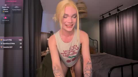 Sandra Muse online show from March 26, 12:00 pm