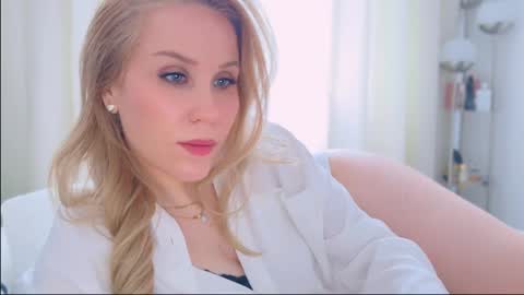 Mya-be Yours P online show from February 19, 2:23 pm