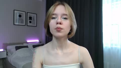 Lana online show from May 20, 11:05 am