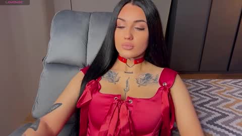 Hecate online show from November 10, 7:07 am