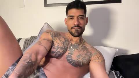 Snapshot of myke_esthetic chatting on September 14, 6:56 am Myke esthetic online show from September 14, 6:56 am