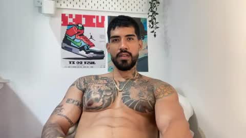 Snapshot of myke_esthetic chatting on June 13, 11:13 pm Myke esthetic online show from June 13, 11:13 pm