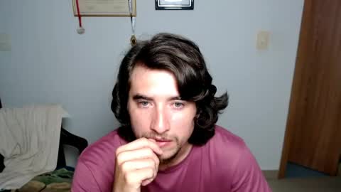 Snapshot of myke_xxx chatting on April 16, 1:50 am mike online show from April 16, 1:50 am