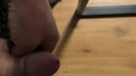 mykytoy online show from April 5, 11:35 pm