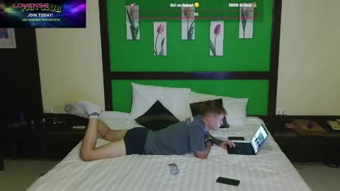 Mylo  Cody online show from April 10, 11:20 pm