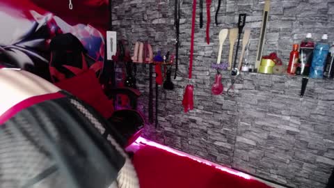 Mylu Morgan online show from December 4, 11:19 am