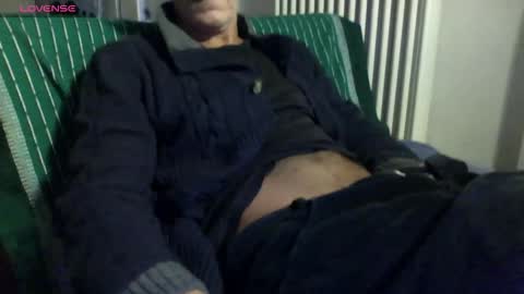 Bi sexy guy lovense hush is on private is open or password show tip if you like. online show from November 17, 6:19 am