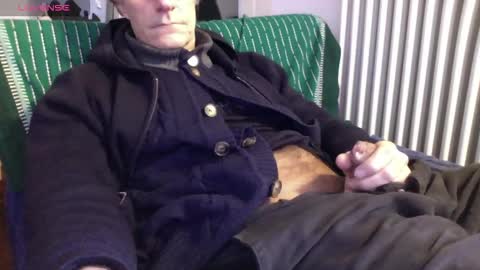 Bi sexy guy lovense hush is on private is open or password show tip if you like. online show from March 27, 12:49 pm