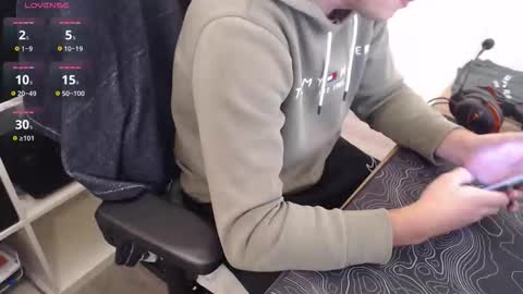 Snapshot of myplaytime1 chatting on October 24, 4:58 pm myplaytime1 online show from October 24, 4:58 pm