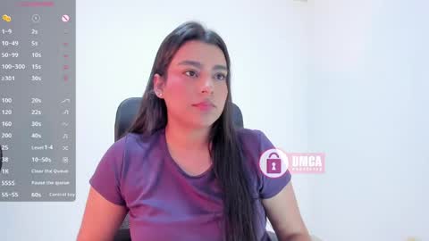 Snapshot of mypretty_isabella chatting on May 26, 11:56 pm Bella online show from May 26, 11:56 pm