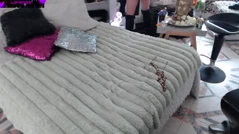 Myrna Sessions online show from March 20, 6:46 pm