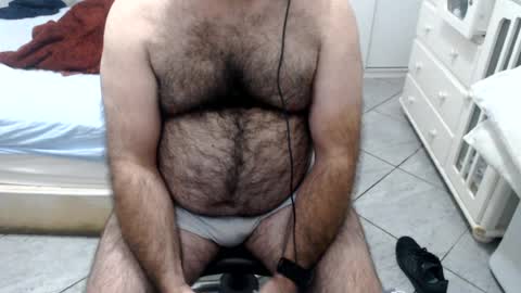 Snapshot of mysterbearmg chatting on July 15, 12:49 am mysterbearmg online show from July 15, 12:49 am