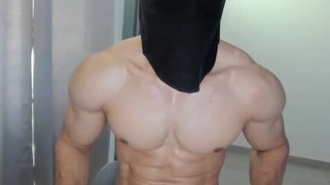 Snapshot of mysterious_muscles chatting on March 14, 7:52 pm mysterious_muscles online show from March 14, 7:52 pm
