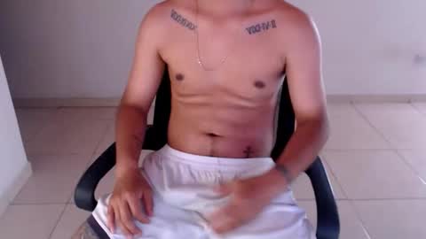 mysteryboy_thin16 online show from March 22, 9:29 pm