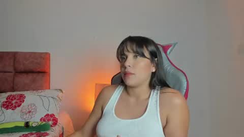 Snapshot of mysteyes chatting on July 14, 2:27 am Elena online show from July 14, 2:27 am
