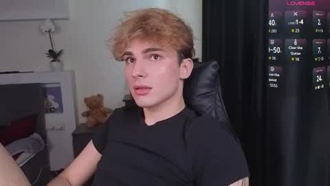 Snapshot of mystic_evan chatting on July 5, 12:56 pm Evan Brown online show from July 5, 12:56 pm