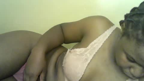 mystic_linna online show from June 18, 9:09 am