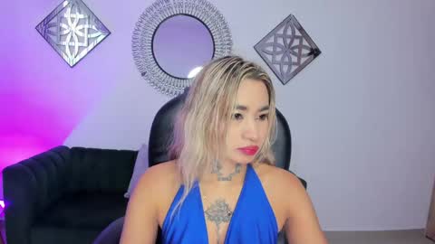 mystic_nova_ online show from June 2, 11:23 am