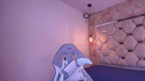 Snapshot of mystical_meteor chatting on July 26, 6:37 pm mystical_meteor online show from July 26, 6:37 pm