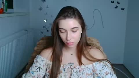 Snapshot of mysticamelia chatting on May 20, 11:38 am Amelia online show from May 20, 11:38 am