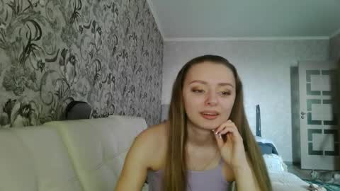 Snapshot of mysticglimmer chatting on March 26, 8:09 am Anika online show from March 26, 8:09 am