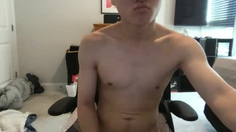 Snapshot of mysticlust_ chatting on January 7, 3:25 pm Evan online show from January 7, 3:25 pm