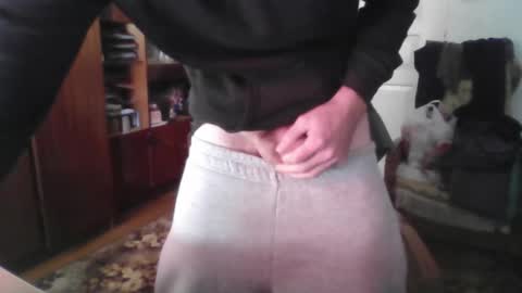 Snapshot of mysticstroke chatting on October 29, 12:07 pm mysticstroke online show from October 29, 12:07 pm