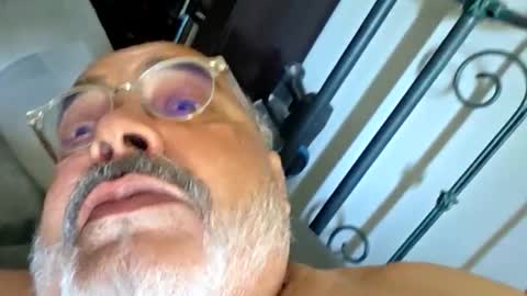 Snapshot of mysweets69 chatting on April 29, 4:55 pm Sweet69 online show from April 29, 4:55 pm