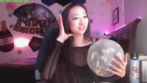 MySweetSofie online show from January 1, 11:18 pm