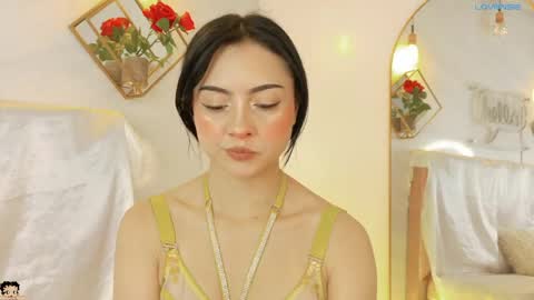 naamah_b online show from March 19, 2:43 pm