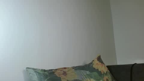 nachos072800 online show from March 17, 3:44 am