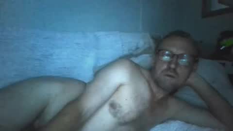 nachtigall25 online show from September 11, 10:21 pm