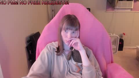 Snapshot of nacmar chatting on January 30, 1:10 pm Natalie Marlo online show from January 30, 1:10 pm