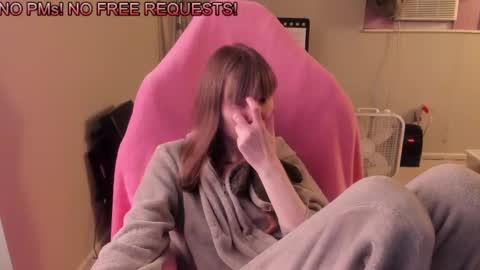 Snapshot of nacmar chatting on February 14, 7:07 am Natalie Marlo online show from February 14, 7:07 am