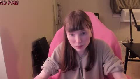 Snapshot of nacmar chatting on September 15, 9:20 am Natalie Marlo online show from September 15, 9:20 am