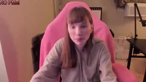 Snapshot of nacmar chatting on September 17, 1:02 pm Natalie Marlo online show from September 17, 1:02 pm