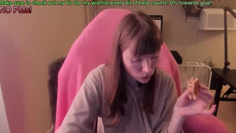 Snapshot of nacmar chatting on October 23, 1:38 am Natalie Marlo online show from October 23, 1:38 am