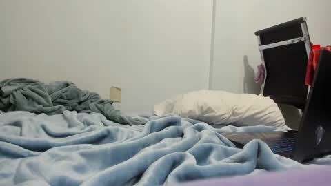 Snapshot of nadiaclaran chatting on December 1, 6:18 am Nadia Clara online show from December 1, 6:18 am