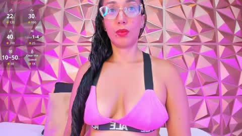 nadiajalil online show from May 20, 8:26 pm