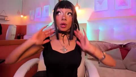 naff_eratu online show from March 30, 8:43 pm