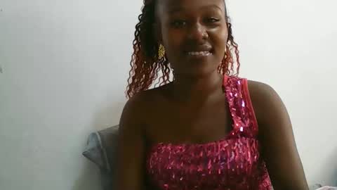 nah296652 online show from May 23, 7:56 am