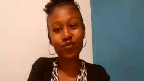 Snapshot of nah296652 chatting on June 23, 7:12 pm nah296652 online show from June 23, 7:12 pm