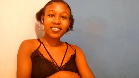 Snapshot of nah296652 chatting on July 13, 9:06 pm nah296652 online show from July 13, 9:06 pm