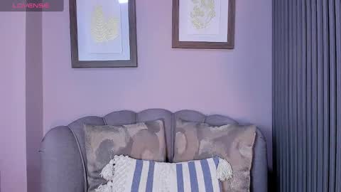 Snapshot of nahiajhonson_ chatting on February 19, 12:22 pm Nahia online show from February 19, 12:22 pm